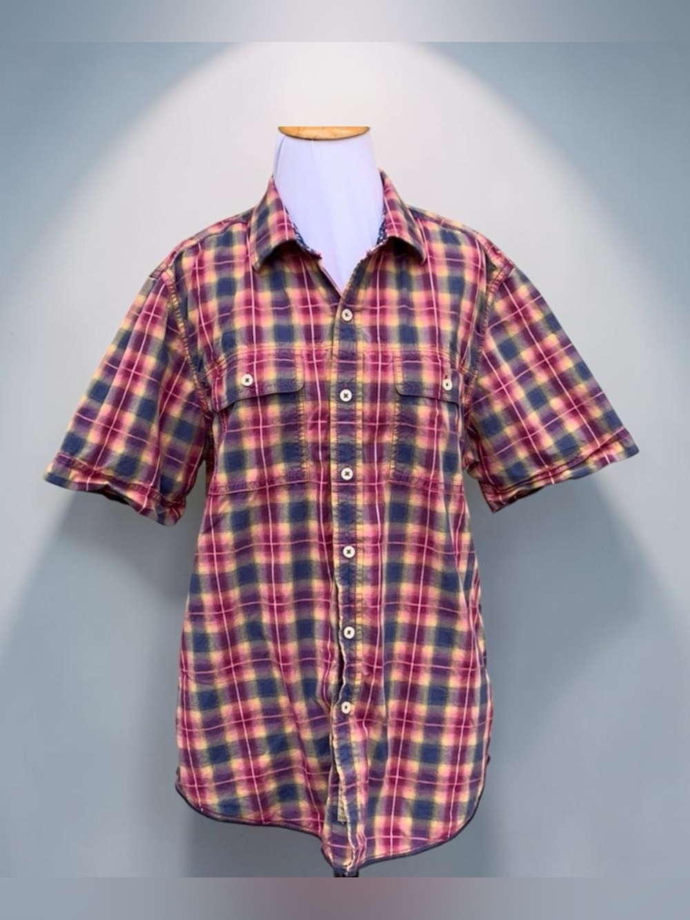 Tommy Bahama women’s plaid blouse